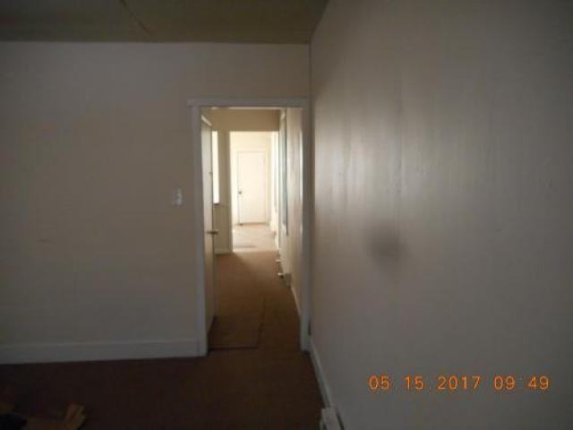 2625 Sloatfield Ave - Photo 2 of 6