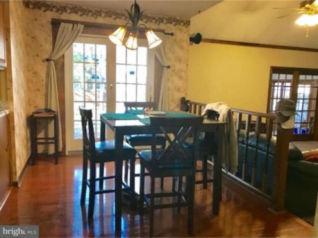 21 Hoylake Ct - Photo 3 of 6