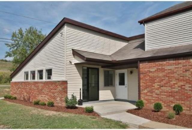 2855 Vista View Dr - Photo 3 of 5