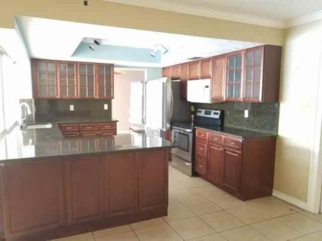 6423 Lake Sunrise Dr - Photo 3 of 6