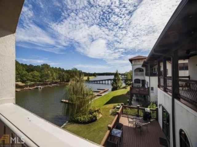 415 Cuscowilla Dr - Photo 3 of 6