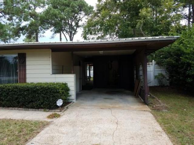 1612 Lindenwood Dr - Photo 3 of 6