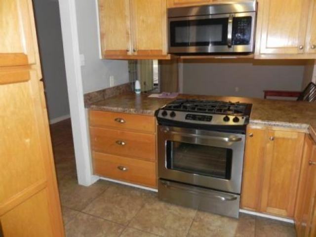 12687 King Arthur Dr - Photo 3 of 6