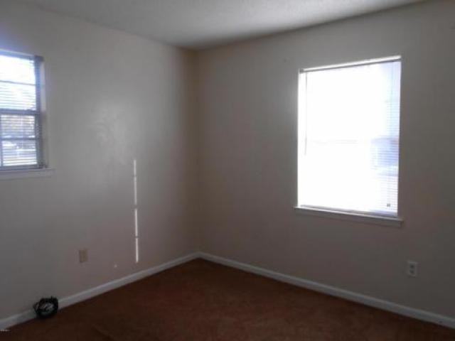 1704 Kingfisher Dr - Photo 3 of 4