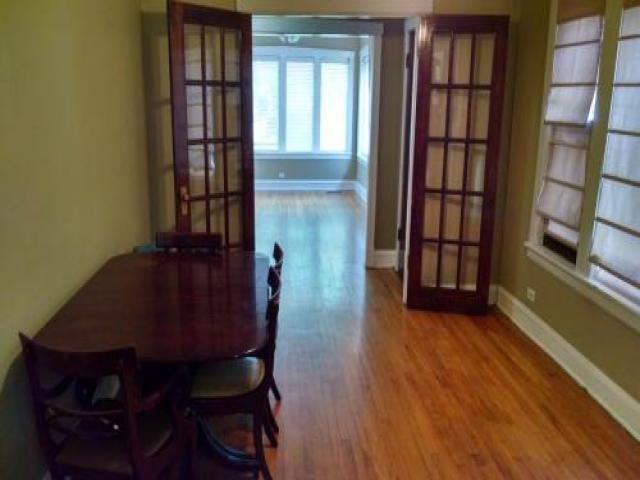 3732 N Claremont Ave - Photo 3 of 6