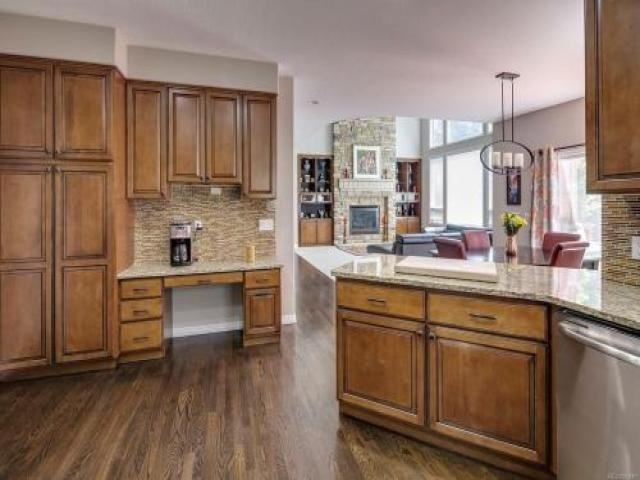 8468 Green Island Cir - Photo 2 of 6