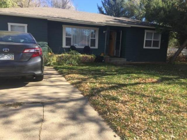 616 E Coy Dr - Photo 2 of 4