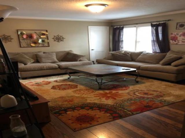 510 E Cedar St - Photo 3 of 6