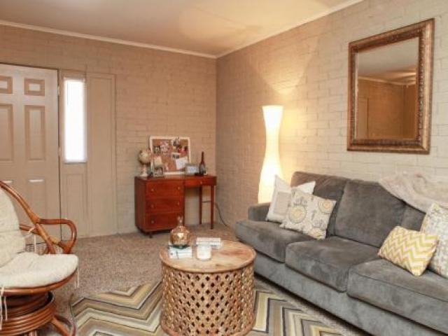 1226 S St Louis Ave - Photo 3 of 6