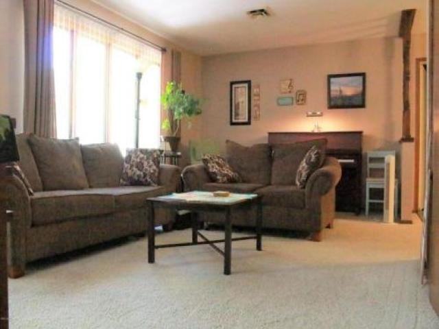 1434 1st Ave SW - Photo 2 of 6
