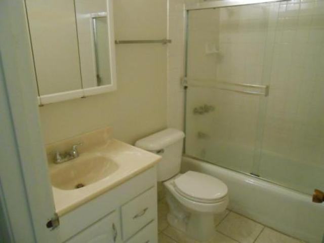 5403 Russo Dr - Photo 3 of 6