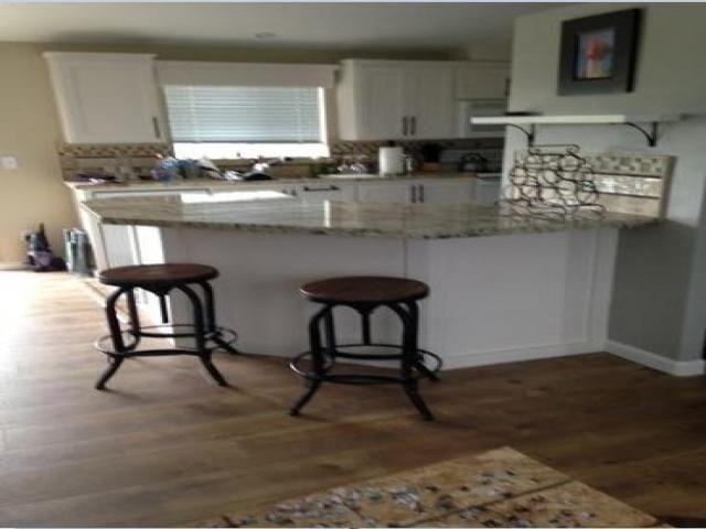 1076 Rimrock Dr - Photo 3 of 6