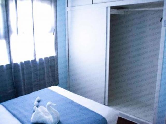 1268 Mentone Ave - Photo 3 of 6