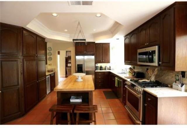 4 Regina - Photo 3 of 6