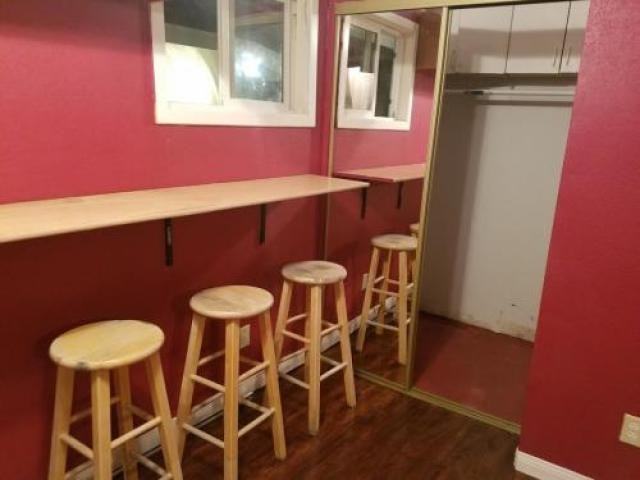 1168 Glen Ave - Photo 3 of 6