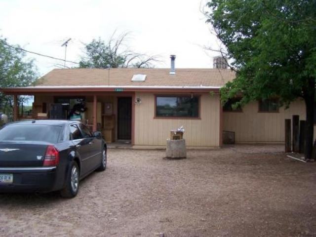 1348 E Madison Rd - Photo 2 of 6