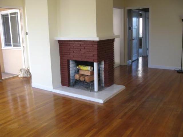 196 Gambetta St - Photo 3 of 5