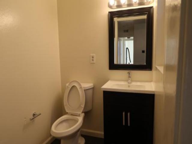 430 89th St - Photo 3 of 6