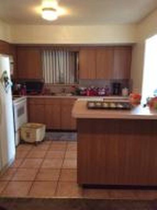 1631 NW 25th Terrace - Photo 2 of 8