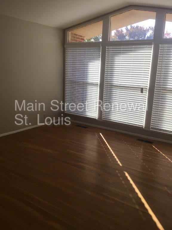 5 Whitney Cir - Photo 2 of 14