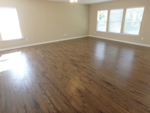 248 Rolling Meadows Dr - Photo 3 of 16