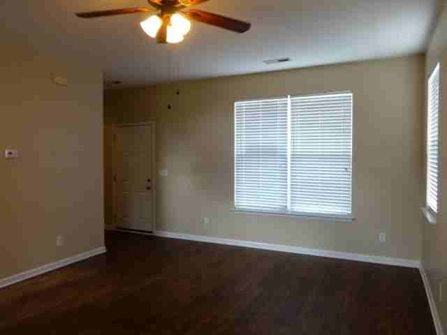 217 Killarney Trail - Photo 3 of 22