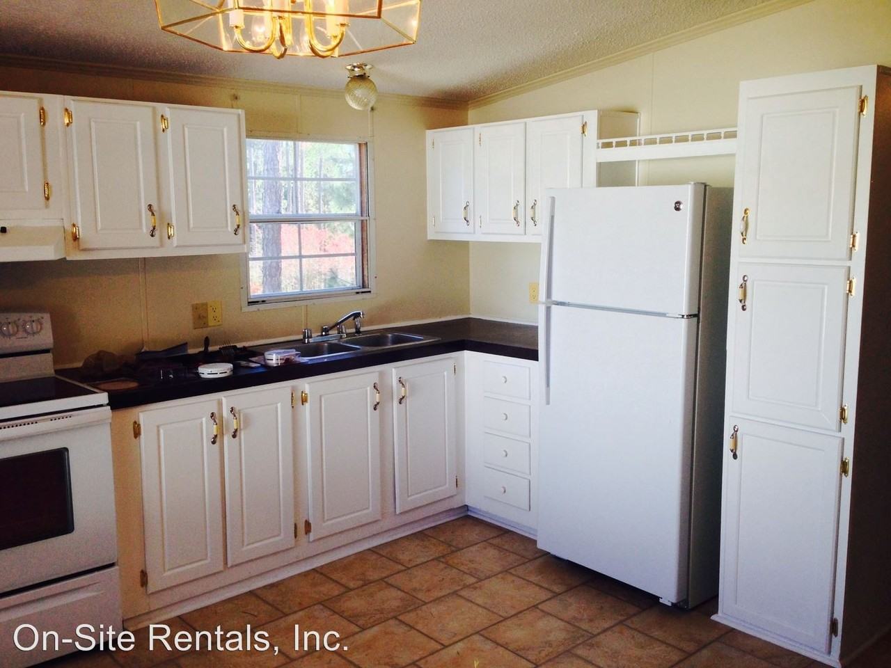 185 Fox Wood - Photo 3 of 10