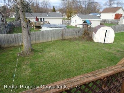 725 St Clair Ave NW - Photo 2 of 10