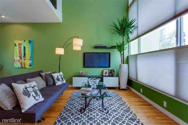 311 4th Ave N - Photo 3 of 20