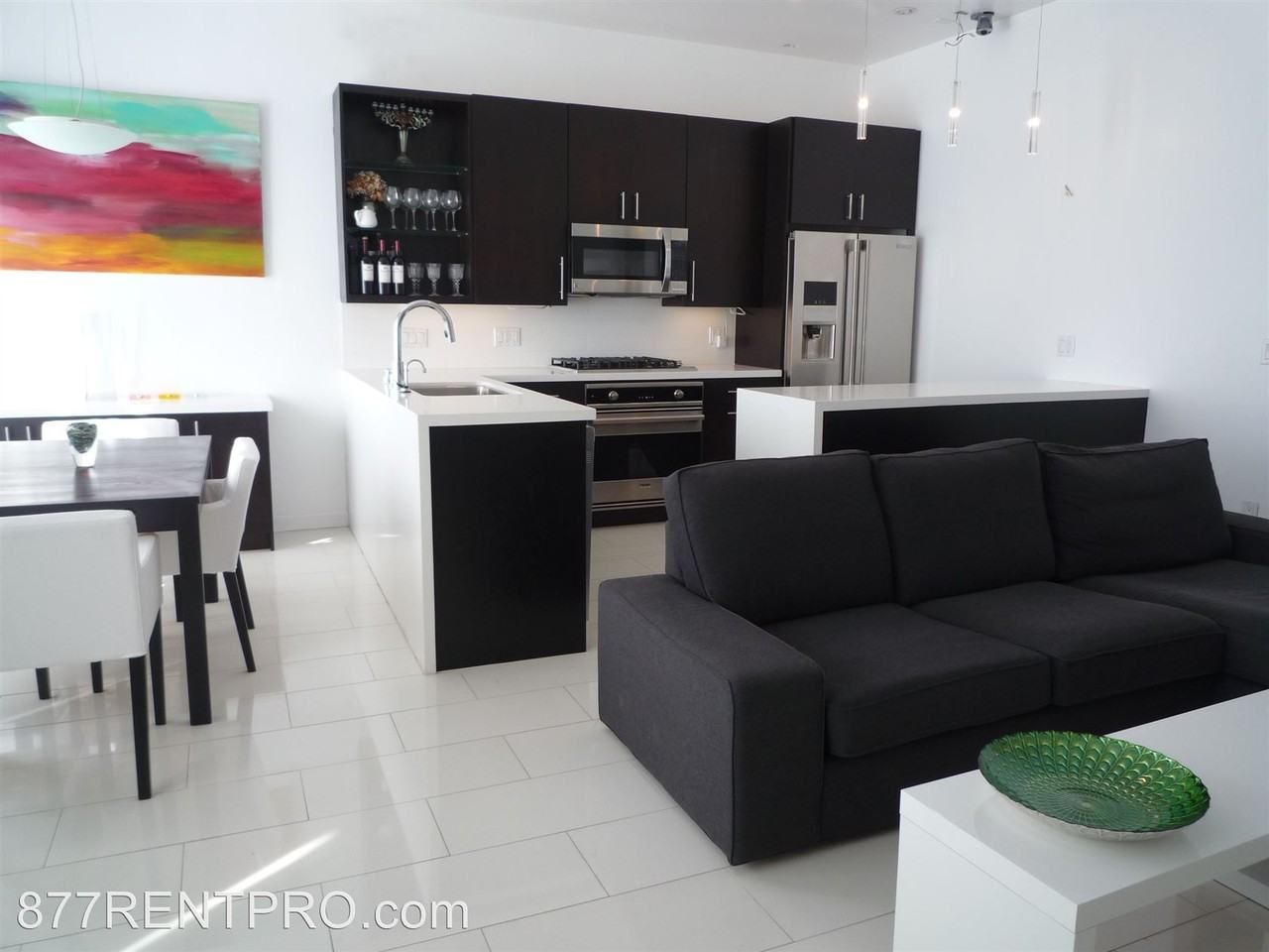 118 Wadsworth Ave - Photo 3 of 35