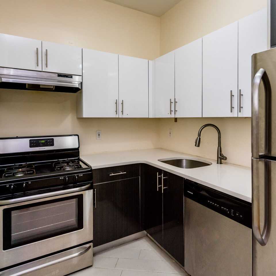 229 Jefferson Street #16SK