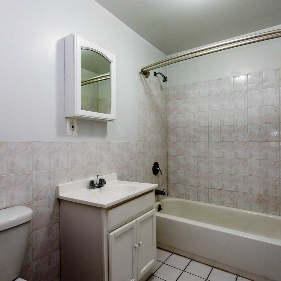 229 Jefferson Street #19BI