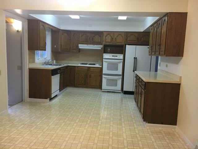 521 Longview Dr - Photo 2 of 8