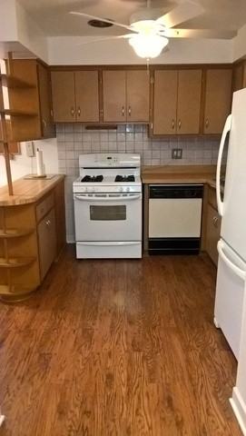 1926 Buckingham Ave - Photo 3 of 17