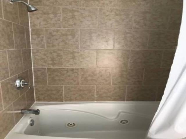 35 Rogge St - Photo 2 of 6