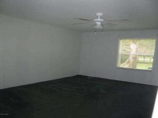 12013 Hibiscus St - Photo 2 of 6