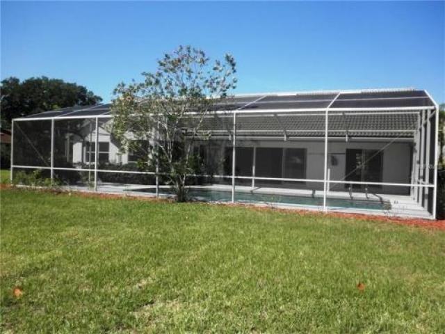 8872 Misty Creek Dr - Photo 3 of 6