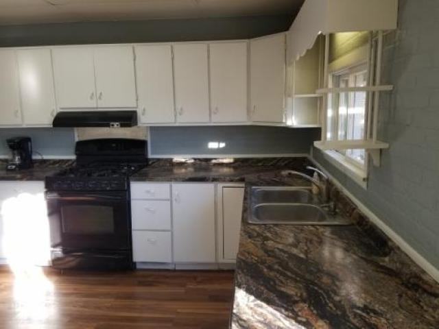 1216 N 6th St - Photo 2 of 6