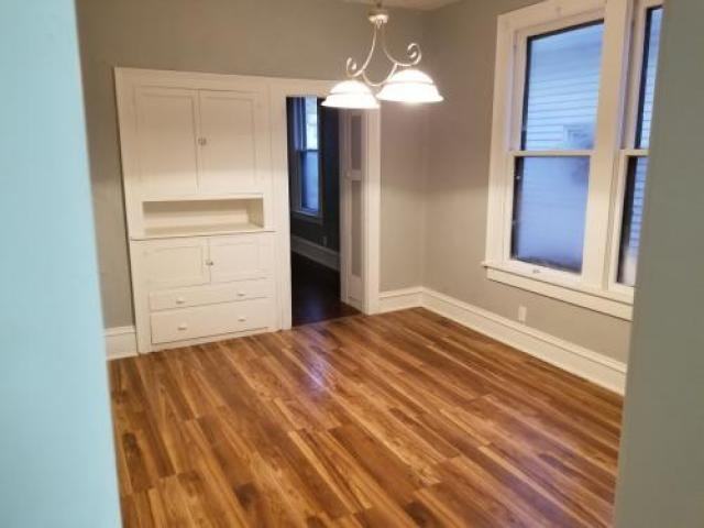 1216 N 6th St - Photo 3 of 6