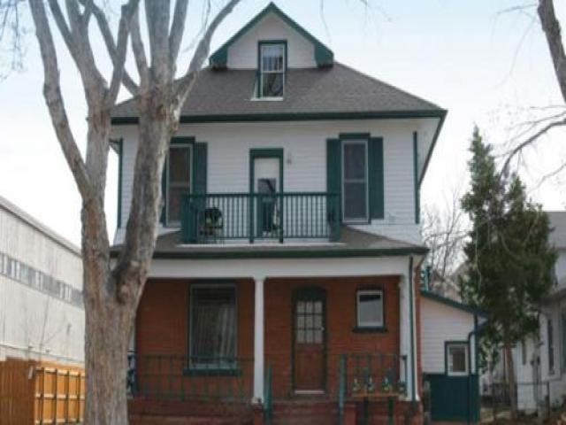 954 Marine St - Photo 3 of 6