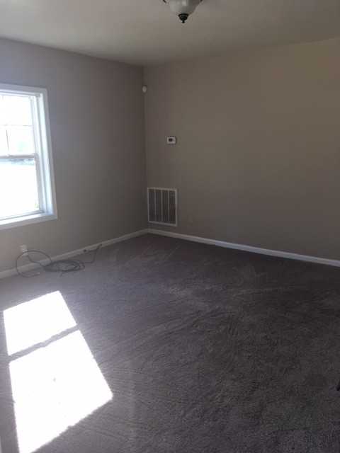 578 Freeman Mill Rd - Photo 2 of 3