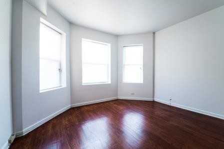 8401 S Ada - Photo 2 of 5