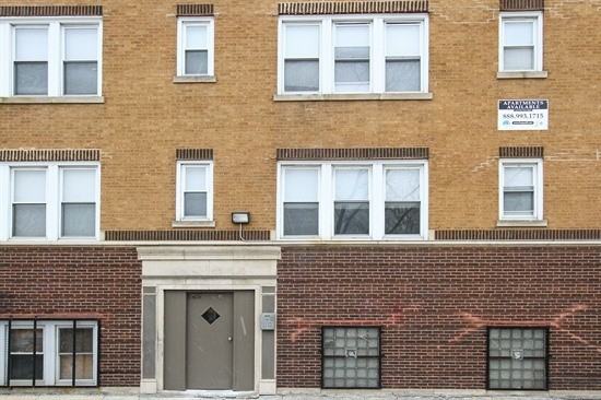 7601 S Coles Ave - Photo 2 of 8