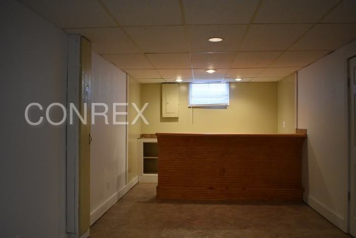 2798 Hazelton Ct - Photo 3 of 20