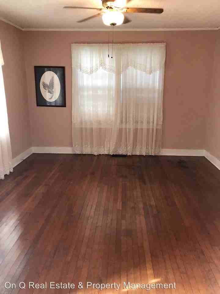 406 W Hale Ave - Photo 3 of 15