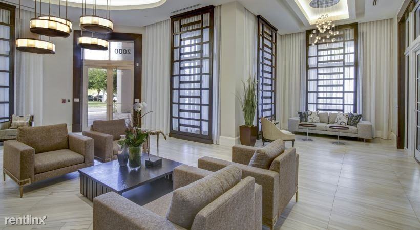 2121 Ponce de Leon Blvd - Photo 2 of 20