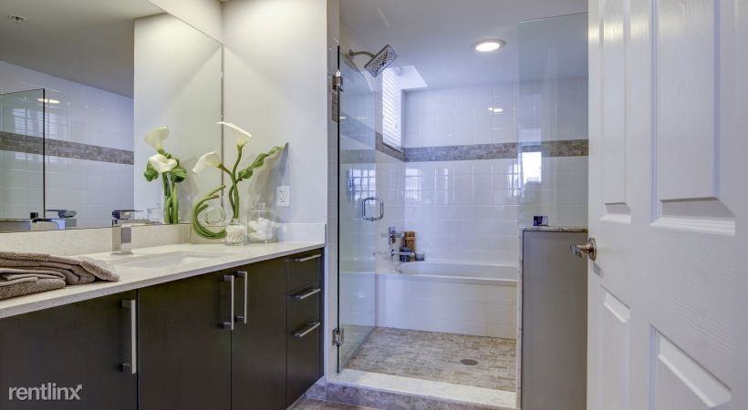 2121 Ponce de Leon Blvd - Photo 3 of 20