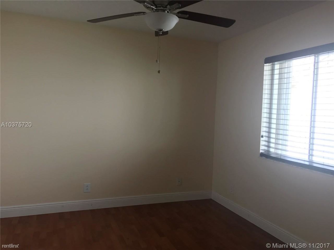 4420 Dogwood Cir #11 - Photo 3 of 14