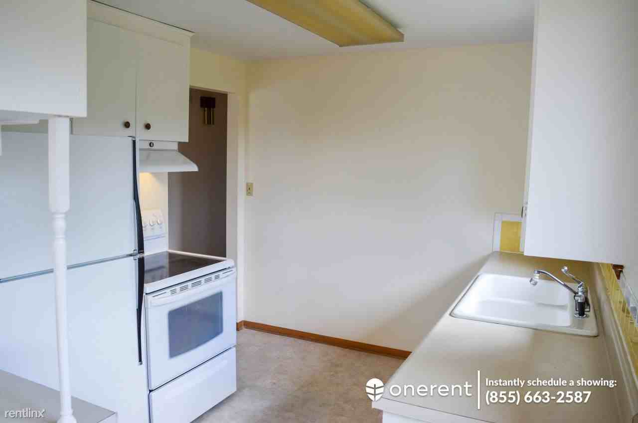 2101 SW Myrtle St - Photo 3 of 15