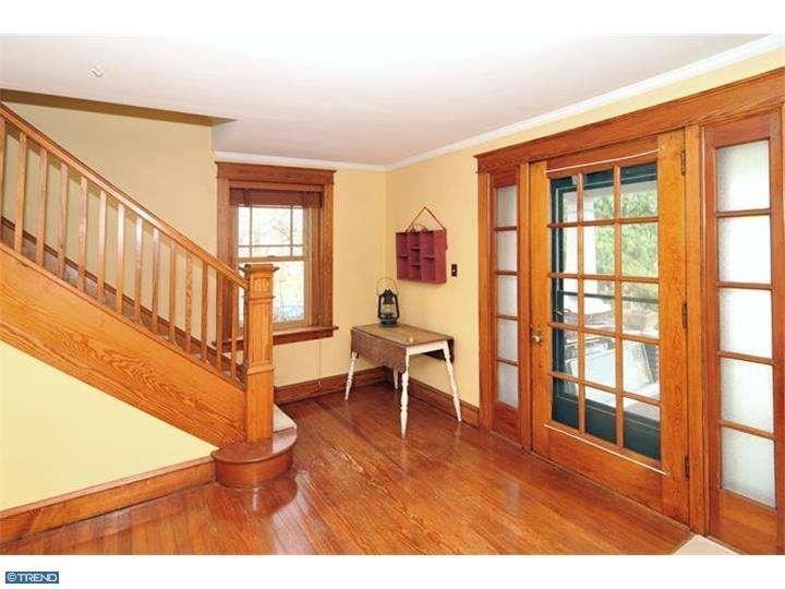 335 Broad St - Photo 3 of 21